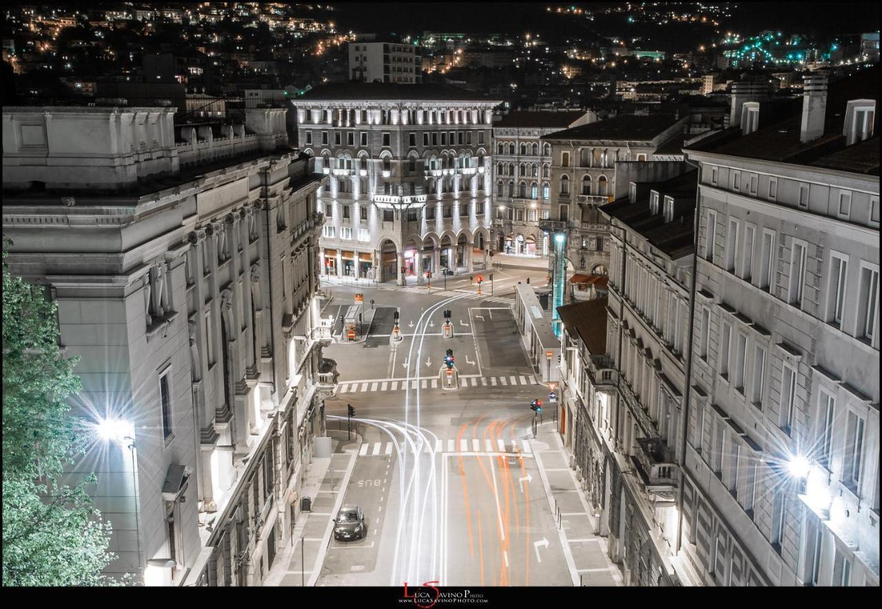 La Boutique Del Vento - Esclusivo In Pieno Centro Leilighet Trieste Eksteriør bilde